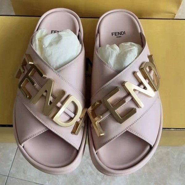 Fendi フェンディ ブランド レディース スリッパ サンダル クロス ベルト 厚底 軽量 クッション 柔らか 可愛い お洒落 シンプル お出かけ プール ベランダ 履きやすい おしゃれ 225¬270mm