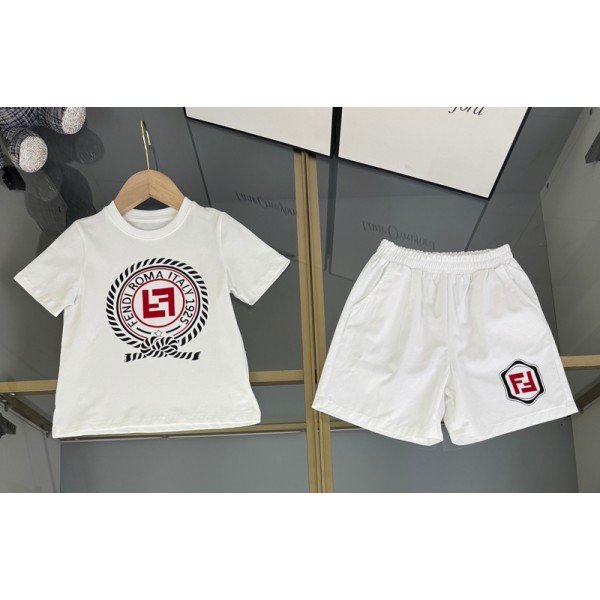 ハイブランド フェンディ Fendi 子供服 半袖ｔシャツショートパンツ カジュアルセット 2点上下セット 春 夏 半袖 ガールズ Tシャツ ショーツ ジュニア服 プリント柄 可愛い 通園通学 接触冷感 90-160cm