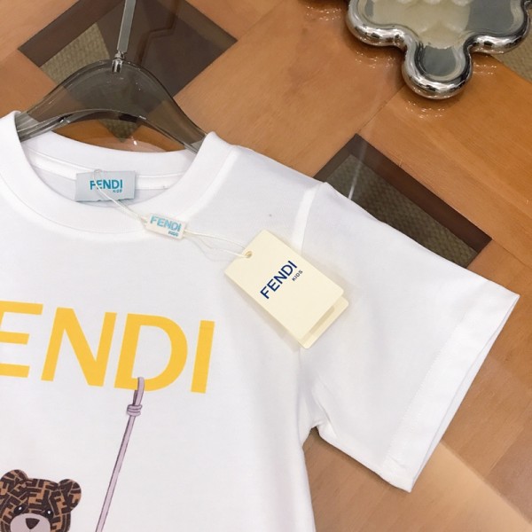 Fendi フェンディブランドペアルック tシャツ 親子 夏服 トップス コーデ 夏 半袖 親子 T-shirt 家族 お揃い tシャツ 90-160cm 男の子 女の子 キッズ tシャツ 子ども服 s¬3xl 出産祝い 記念日 プレゼント 可愛い スイカ