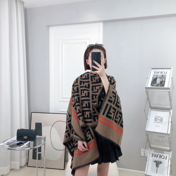 Fendi フェンディメンズ 大判ショール 暖かい春秋 スカーフ ファッション 使い心地よいファッション ふさ飾り 男女兼用 ギフト男女兼用 リバーシブルマフラー 肩掛け