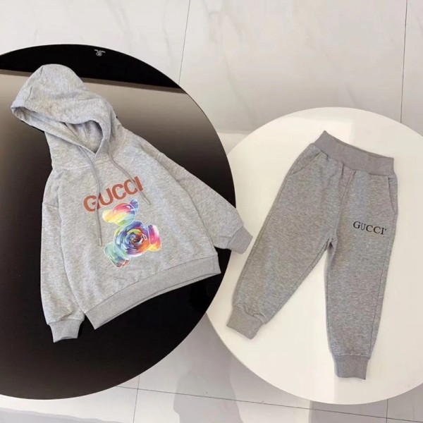 グッチ 子供服パーカーズボンスーツブランドパロディGucci長袖プルオーバ スウェットフード付きフードなし子ども服 ズボン パンツコットン 快適 秋 上下セット