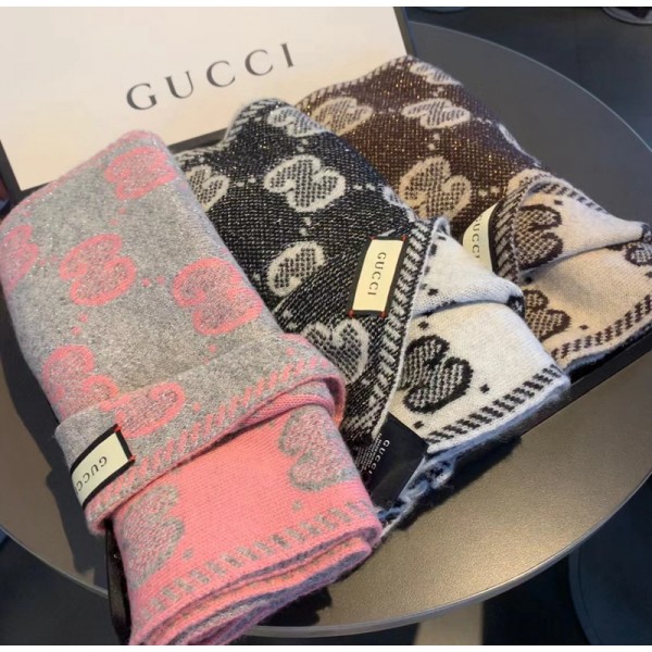 グッチハイブランドマフラー おしゃれ ふんわり大判ストール やわらか ソフト 肌触りがよい ショール Gucci 秋冬定番 保温 人気 アイテム 女