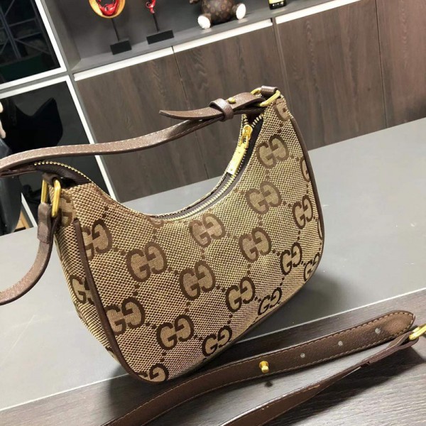 GUCCIハイブランド斜め掛けバッグ 上品 スタイリッシュ グッチ 肩掛けカバン ファスナータイプ 軽量 防水 丈夫 バッグ カバン 女性 大人っぽい 手提げバッグ