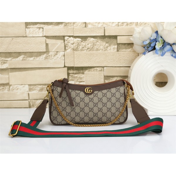 グッチブランドバッグ レディースGucci ショルダーバッグ オシャレ高品質 斜め掛けカバン GG金具ロゴ 定番モノグラム 肩掛けバッグ鞄