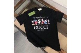 今日おすすめ！グッチStussyペアルックＴシャツ ディオールセレブ愛用パーカー