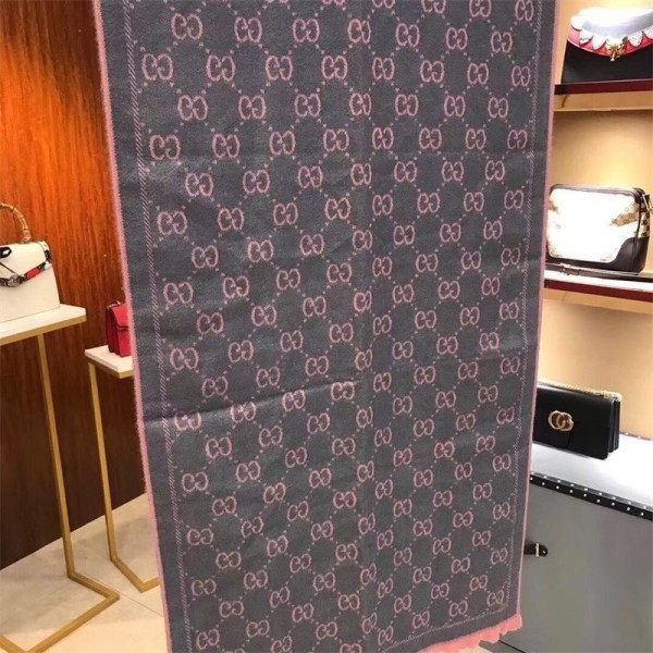 Gucci グッチメンズ 大判ショール 暖かいブランドパロディ ストール 激安春秋 スカーフ ファッション 使い心地よいレディース向け高品質ケープ 防寒マフラー