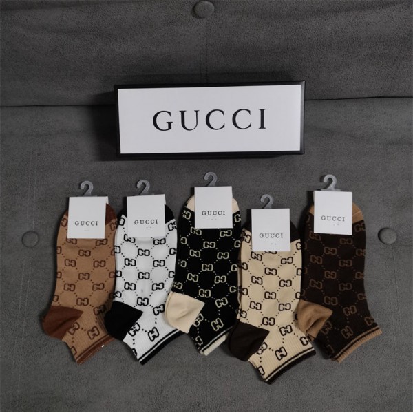 Gucci グッチハイブランド ソックス 綿製レディース向け 靴下 かわいいブランド ストッキング 大人気ブランドミドルソックス 高品質