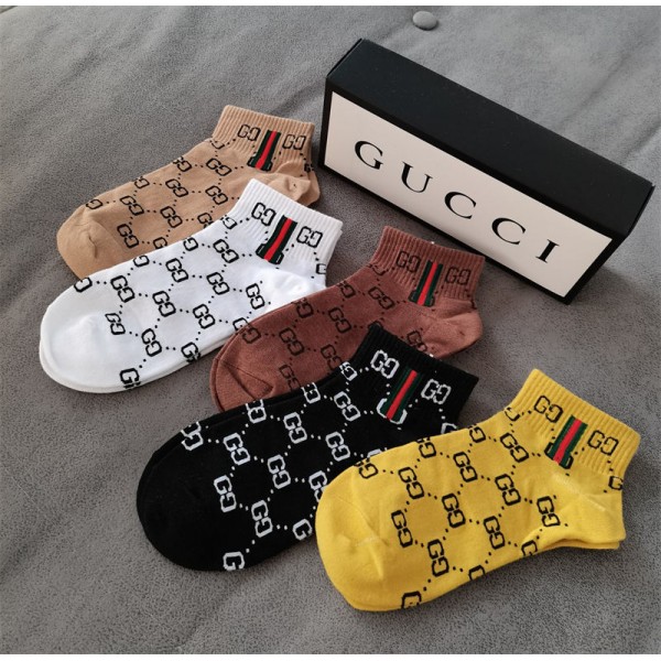 Gucci グッチレディース向け 靴下 かわいいブランド ストッキング 大人気コットン 靴下 メンズ 通気性浅口ソックス 女の子好き 韓国