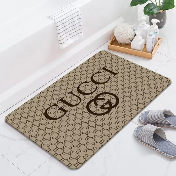Gucci グッチブランド 泥落としマット カーペット大幅応接間ラグ 洗えるハイブランド室内マット滑り止めブランド シャワーマット吸水40*60cm