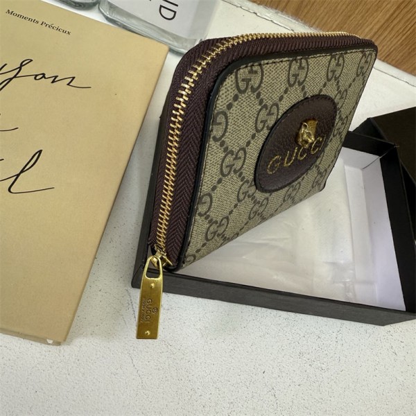 Fendi フェンディブランドファスナー 財布 レディース メンズ 薄型 ミニ財布 小さい財布 ウォレット財布 スリム コンパクト 小銭入れ コインケース PU革 イタリアンレザー グレージュ