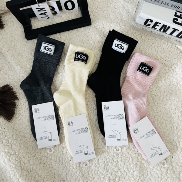 ブランド UGGレディース向け 靴下 かわいい アグコットンソックス 暖かい おしゃれ 通気性ブランドミドルソックス 高品質ソックス 女の子好き 韓国