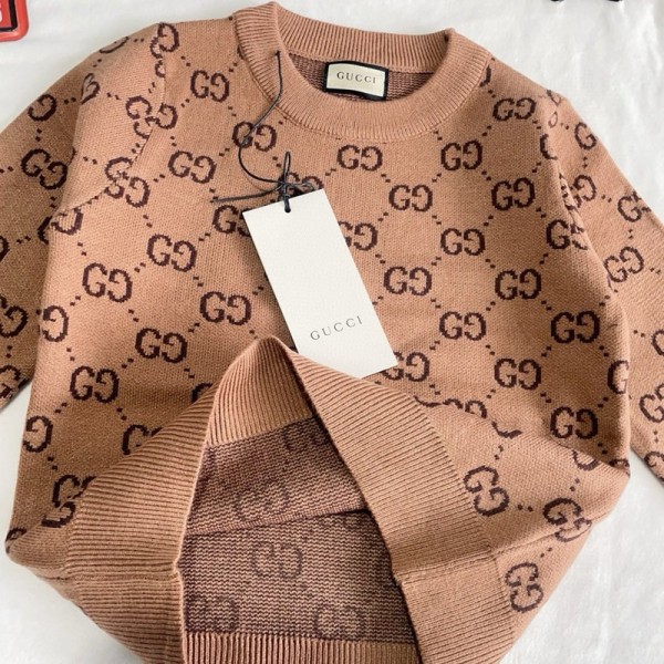 Gucci グッチハイブランド子供服 ニットセーター 男の子 女の子 クルーネック 長袖 丸首 綿 キッズ 春秋冬 カーディガン 100-150cm 男の子 Vネック ニット 長袖 綿 キッズ セーター スクールコート