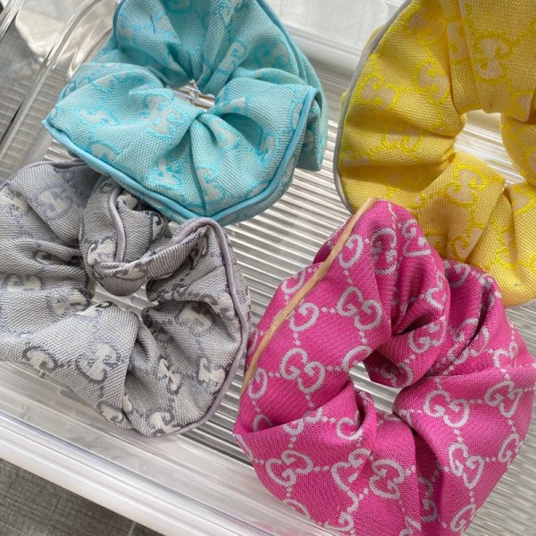 Gucci ヘアシュシュグッチハイブランドヘアアクセサリー髪飾りブランドヘアゴムヘアバンドレディースブランド可愛いヘアバンドかわいいヘアピンハイブランド