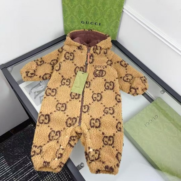 Gucci グッチハイブランド ベビー服 ロンパース カバーオール フリース キュート 長袖ジャンプスーツ 73-100cm フード付き かわいい 厚手 秋冬防寒着 赤ちゃん 着ぐるみ 可愛い 新生児 肌着 プレゼント