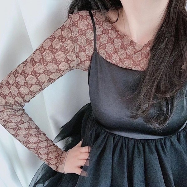Gucci グッチハイブランド長袖tシャツ 修身 インナー 着痩せ 長袖Tシャツ 無地 丸ネック 网纱 透け感 カットソー シンプル Tシャツ スリム 着痩せ 伸縮性あり S-XL