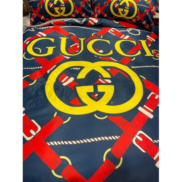 Gucci グッチブランド春夏寝具 4点セット シーツ/ボックスシーツ 選べる GUCCI ロゴ ベッドカバー 掛け布団カバー 枕カバー ベッドリネン クイーンサイズ キングサイズ 涼しい 肌触り良い おしゃれ