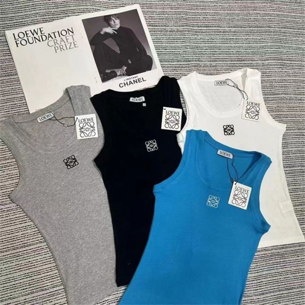 LOEWE ロエベブランドニットタンクトップ レディース 綿キャミソール 薄手インナー S - 3XL ノースリーブ Uネック トップス レイヤード 重ね着 ロング丈 吸汗速乾 脇下隠し 通気性 肩紐太め 部屋着 体型カバー 柔らかい 夏 涼しい