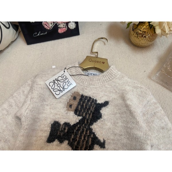 LOEWE ロエベハイブランドセーター ベビー キッズ ジュニア ニット長袖 お出かけ ニットセーター 馬の柄 厚手 かわいい 通学 普段着 通園 セーター 90-140cm