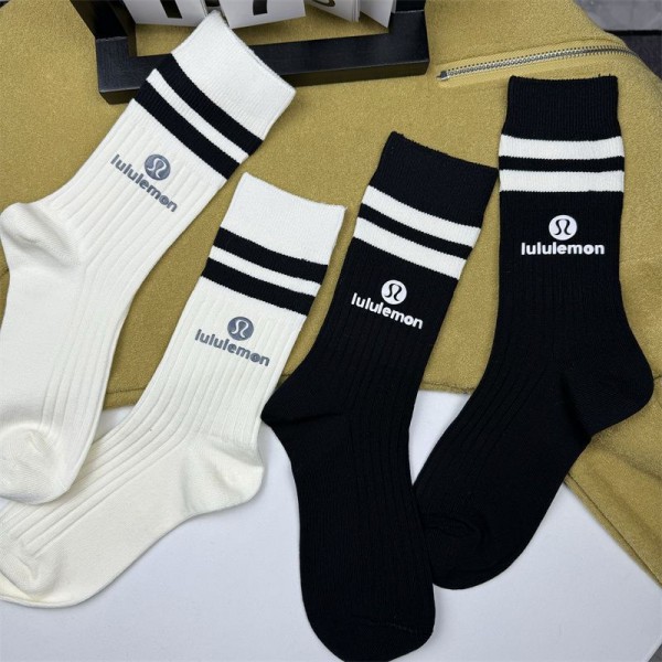 lululemon /ルルレモンレディース向け 靴下 かわいいコットン 靴下 メンズ 通気性 ハイソックス 女の子好き 韓国上質な コットン ソックス くつした