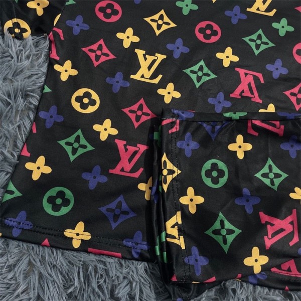 Lv ルイヴィトンブランド 子供服 ｔシャツ 五分ズボン 上下セット オシャレ 男女通用 tシャツカットソー コピーtシャツハイブランド夏ブランド 服 コピー 激安屋tシャツ ユニセック ブランド