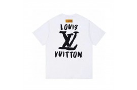 ルイヴィトン半袖Tシャツ Stussy 流行りパーカー プラダ小顔サングラス