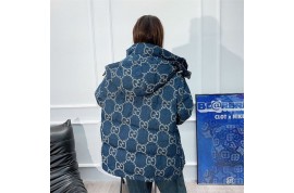 グッチダウンジャケット ロエベキッズニット服 シャネル特別トートバッグ