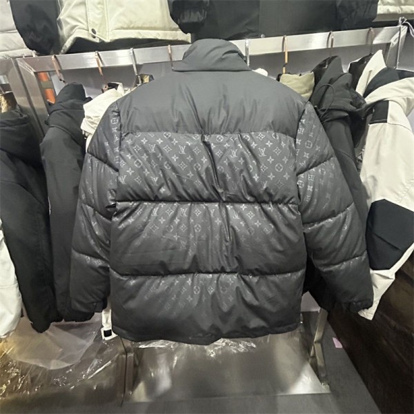 Lv ルイヴィトンハイブランドレディース ダウンジャケット 厚手 冬 ダウンコート 中綿ジャケット メンズ 大きいサイズ 防寒コート ショート丈 アウター 暖かい 可愛い 棉服コート L¬4XL