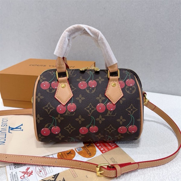 Lv ルイヴィトン斜め掛けカバンハイブランド肩掛けバッグブランド男女兼用レディースメンズボストンバッグブランドカジュアルブランドショルダーバッグコーデ