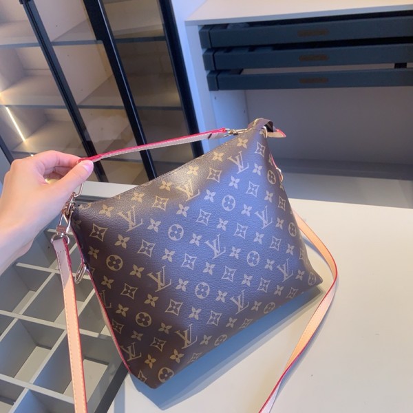 Lv ルイヴィトンブランドショルダーバッグ 韓国 大容量 ブランド手持ちバッグ 肩掛けバッグ 3点セット レディースメンズ 斜め掛けバッグ ブランド長財布 カジュアル ブランドミニバッグコーデ