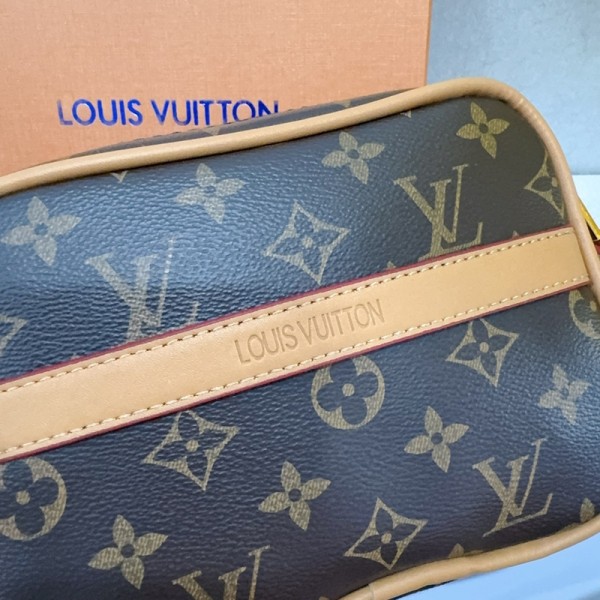 Lv ルイヴィトンブランドショルダーバッグ 女性 ブランド肩掛けバッグ ブランド手持ちバッグ 鞄 レディース メンズ 斜め掛けバッグ ブランド カジュアル