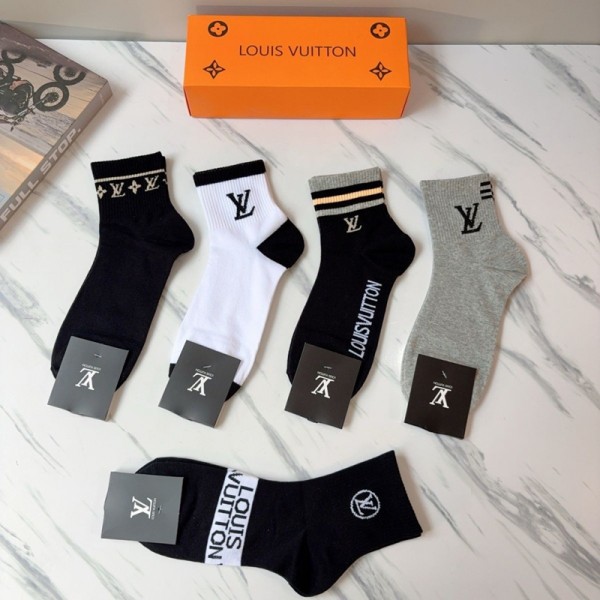Lv ルイヴィトンハイブランド ハイソックス 綿製 ブランドミドルソックス 高品質 上質なコットンソックス 靴下 ブランドソックス 男女兼用 ファッション