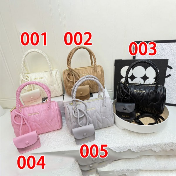 ミュウミュウ MiuMiuブランドショルダーバッグ レディース PU レザー ハンドバッグ ボストンバッグ サコッシュ おしゃれ 脇下 通勤 通学 肩掛け 手提げバッグ