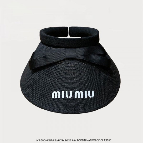 ミュウミュウ MiuMiuハイブランドサンバイザー 麦わら帽子 レディース UVカット キャップ つば広 帽子 ハット 紫外線対策 日焼け防止 弾性コード付き サイズ調整 折りたたみ 軽量