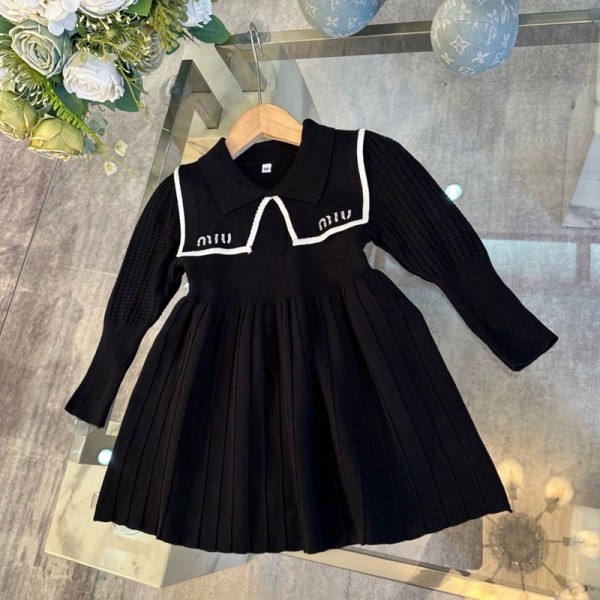 ブランド ミュウミュウ 子供服 miumiu風 セーラーカラー キッズニットワンピース ガールズ洋服 セータードレス かわいい 柔らかい 伸縮性 春秋冬ウェア110-150cm