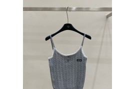 ミュウミュウ女の子ニット服 バーバリーキッズ服  グッチ水着ビキニ