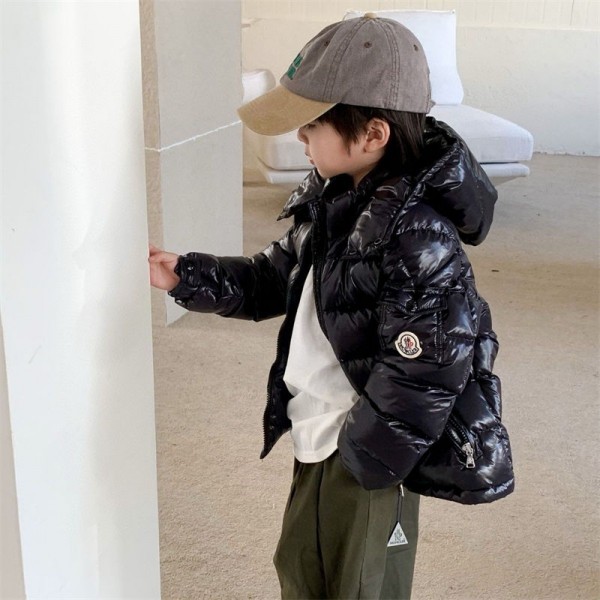 モンクレール 子供服 ブランド ダウンジャケット キッズ Moncler ダウンコート 子ども ジャケット フード付き アウター 男の子 女の子 ジャケット 防寒防風 男女兼用 軽量 可愛い カジュアル 厚め 保温 おしゃれ 秋冬5色 110 120 130 140 150 160cm
