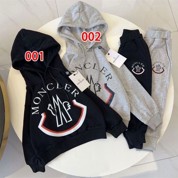Moncler モンクレールブランドキッズ服 2 点セット パーカー ロングパンツ 子供服 ジャージ 長袖 スウェット ズボン 90 -150cm キッズ服 春秋 薄手 上下セット カジュアル ダンスウェア おしゃれ ジュニア ボーイズ Moncler モンクレールブランドキッズ服 2 点セット パーカー ロングパンツ 子供服 ジャージ 長袖 スウェット ズボン 90 -150cm キッズ服 春秋 薄手 上下セット カジュアル ダンスウェア おしゃれ ジュニア ボーイズ