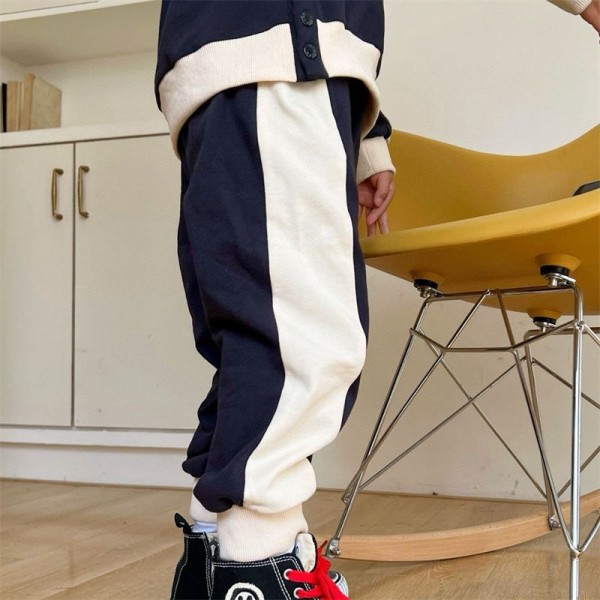 Moncler モンクレールブランド子供服 ジャージ 2点セット 上下セット セットアップ 100 - 160cm パーカー アウター スウェット 女の子 運動着 キッズ服 スポーツウェア 上下 パンツ ガールズ カジュアル ダンス キッズ 春秋 長袖 普段着 衣装