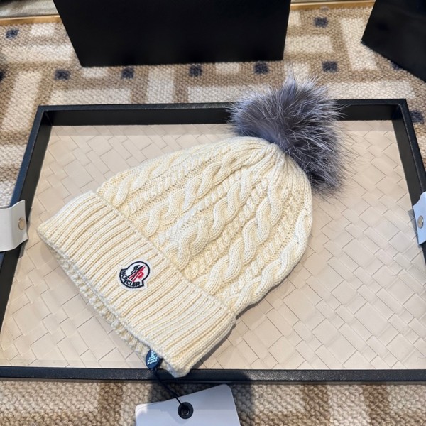 Moncler モンクレールブランドニット帽 ポンポン付きニット帽 かわいい 柔らかい 伸縮 保温 秋冬 折り畳み ビーニー 暖かい 防寒 アウトドア ニット キャップ メンズ レディース スキー 旅行 登山 釣り プレゼント 男女兼用 冬用帽子