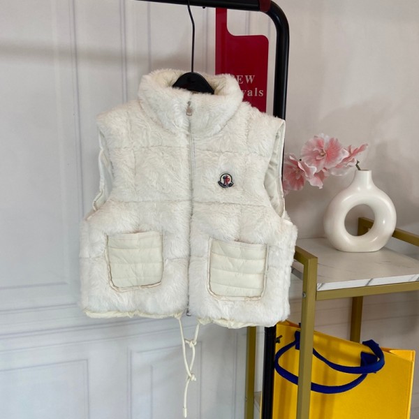 Moncler モンクレールハイブランドキッズ ボアベスト 男の子 女の子 親子服 子供服 紳士 レディース ふわふわ もこもこ 無地 起毛 春秋冬 柔軟 暖かめ ホットコット アウター110~170cm