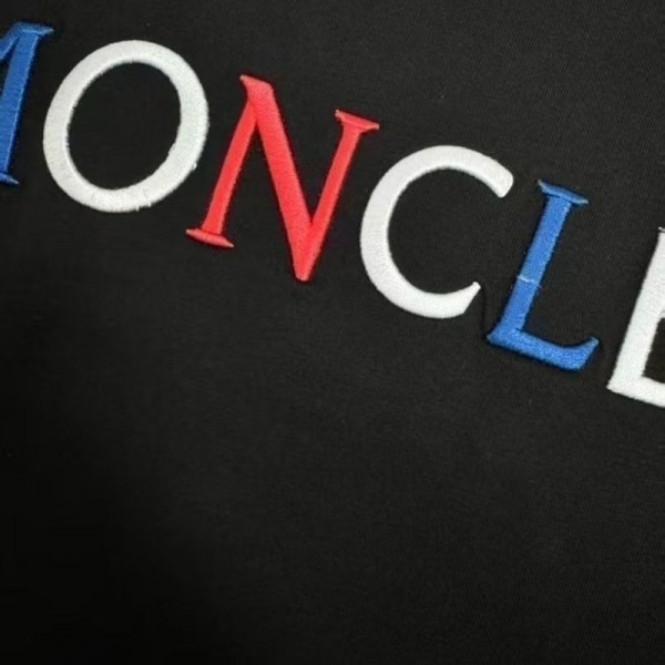 ハイブランドMoncler モンクレールペアルックtシャツ 夏 ブランド半袖tシャツ ハイブランド 刺繍tシャツ 偽物 レディースメンズ 大人の上質Tシャツ S-5XL