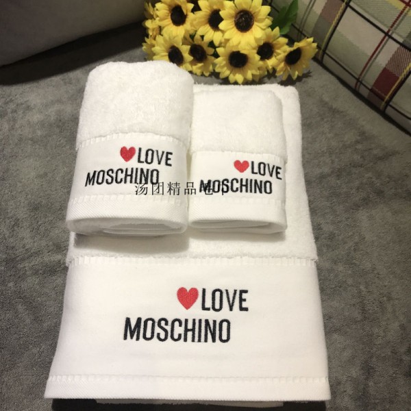 Moschino モスキーノ ブランド 速乾タオル 男女兼用 3点セット メンズフェイスタオル 運動タオルタオルブランド 人気 女性フェイスタオル ブランド 人気
