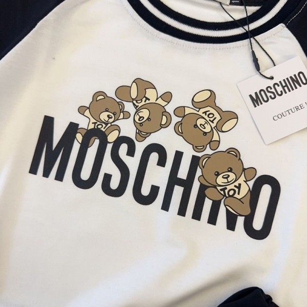 ハイブランドMoschino モスキーノキッズ半袖tシャツ 夏 ハーフパンツ かわいい ブランドtシャツ ショーツ 上着カジュアル 90-140cm ブランド子供tシャツ高品質tシャツ ユニセック ブランド