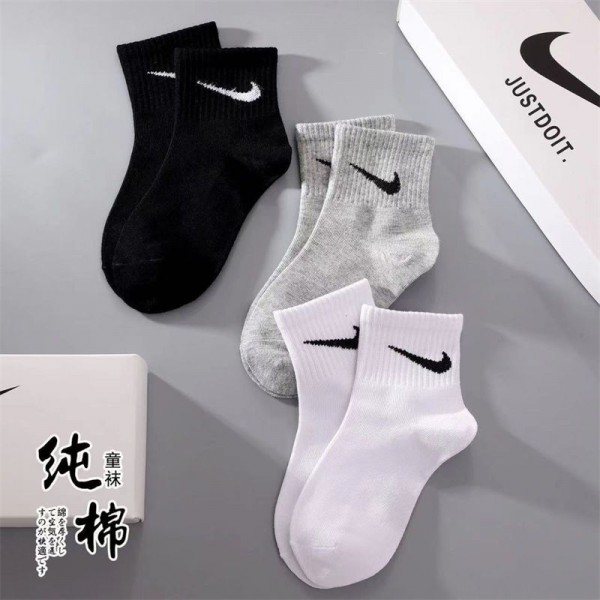 Nike ナイキハイブランド ソックス 綿製ブランドミドルソックス 高品質上質な コットン ソックス くつしたブランドソックス 男女兼用 ファッション