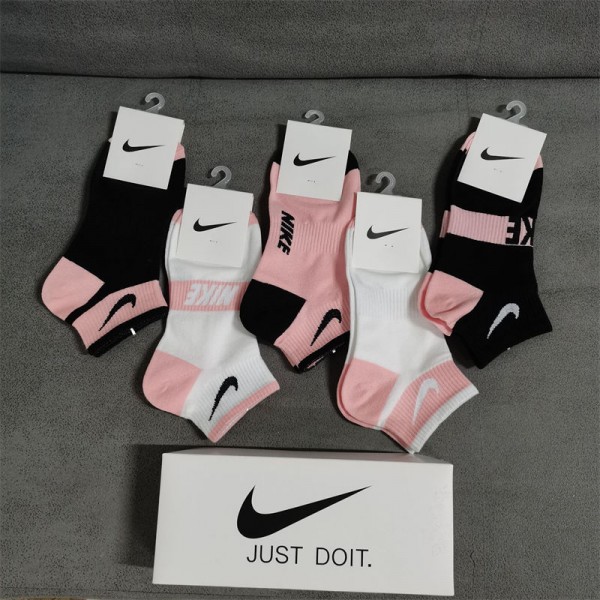 Nike ナイキコットン 靴下 メンズ 通気性浅口ソックス 女の子好き 韓国上質な コットン ソックス くつしたブランドソックス 男女兼用 ファッション