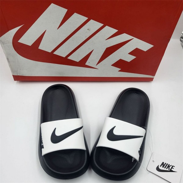 Nike ナイキ子供向けビーサン ミュール サボ ママシューズ可愛い カジュアルシューズ 激安 キッズ向けスリッパ夏履きやすいブランド ミュール  美脚 可愛い 160¬225cm