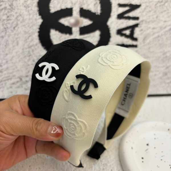 Chanel シャネルハイブランドカチューシャ 痛くない ターバン カチューシャ 大人 レディース 幅広 スカーフ ヘアバンド ヘアアクセサリー いたくない ヘアバンド シンプル 無地 ワイド 幅広 太め 太い 小顔 白髪隠し 便利 上品 大人 きれいめ