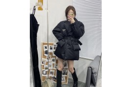 プラダレディース中綿コート フェンディキッズニット服 モンクレール防寒グッズ