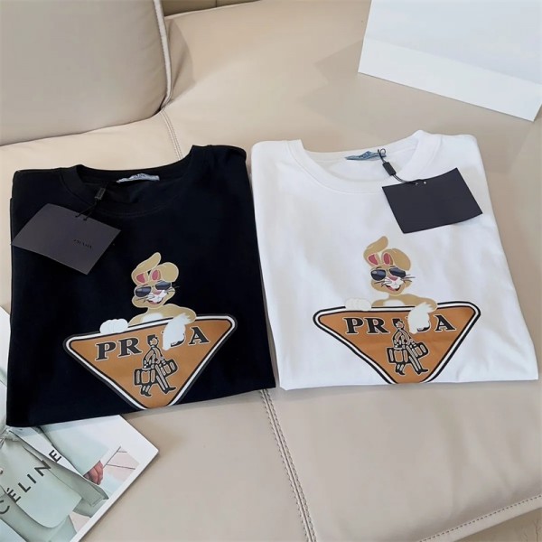 プラダ TシャツブランドPrada 夏 オーバーサイズ 半袖tシャツ レディースメンズ 高品質 tシャツ かっこいい兎柄 潮流 tシャツ 上着