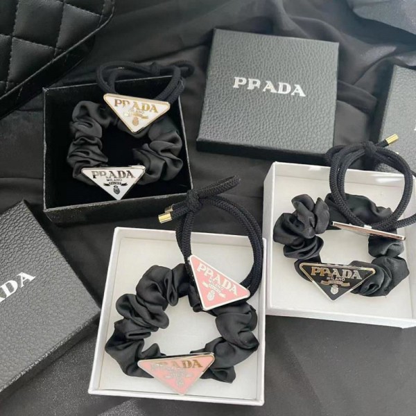 Prada プラダハイブランドヘアアクセサリー髪飾りブランドリボンヘアゴム女性ハイブランドシュシュ存在感抜群ブランドバナナクリップ髪アレンジ